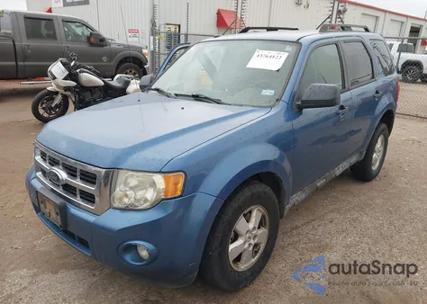 2010 Ford Escape Xlt from USA, damaged, VIN 1FMCU0D75AKA30167